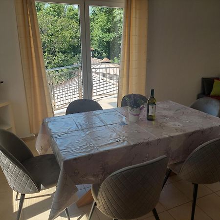Apartmani Zec Šilo Exteriér fotografie