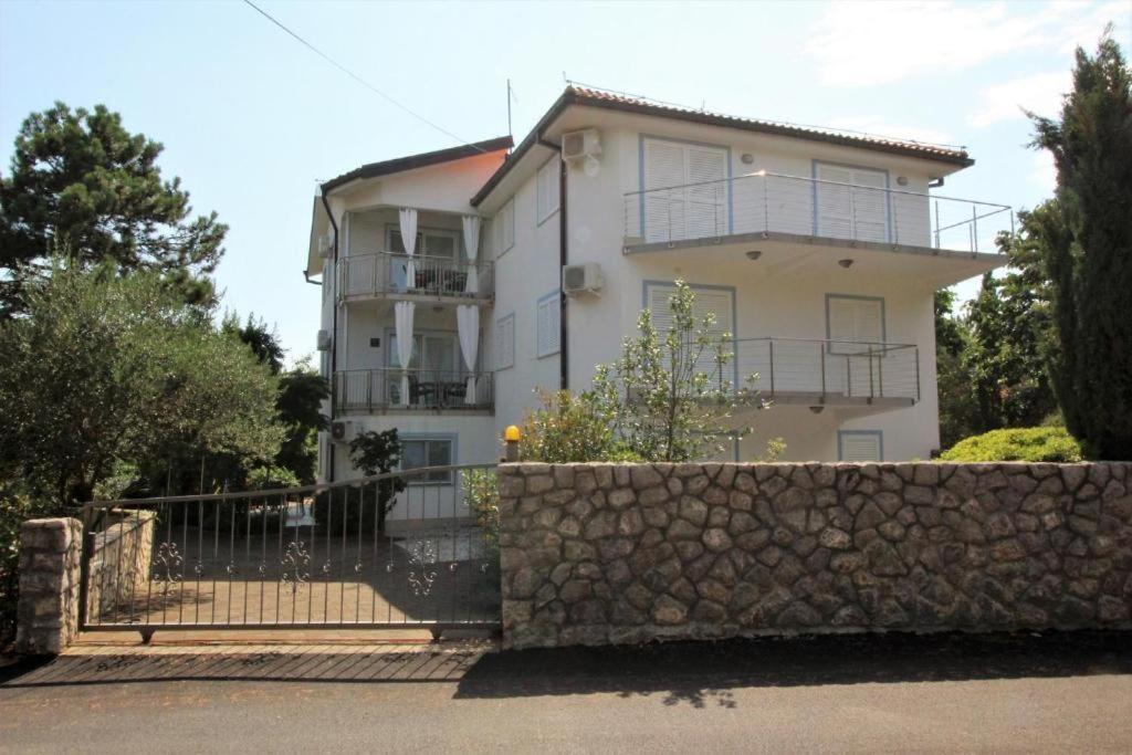 Apartmani Zec Šilo Exteriér fotografie