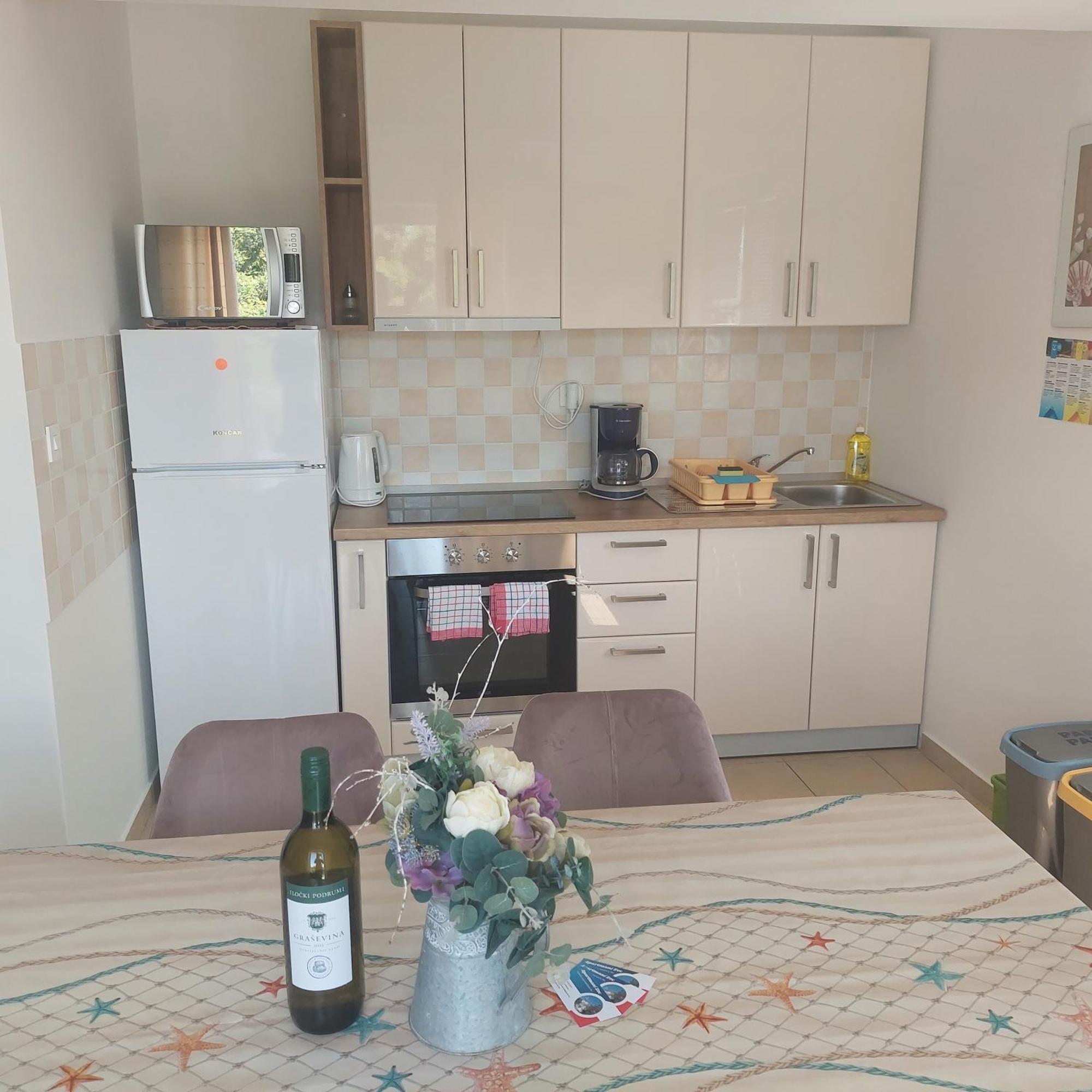 Apartmani Zec Šilo Exteriér fotografie