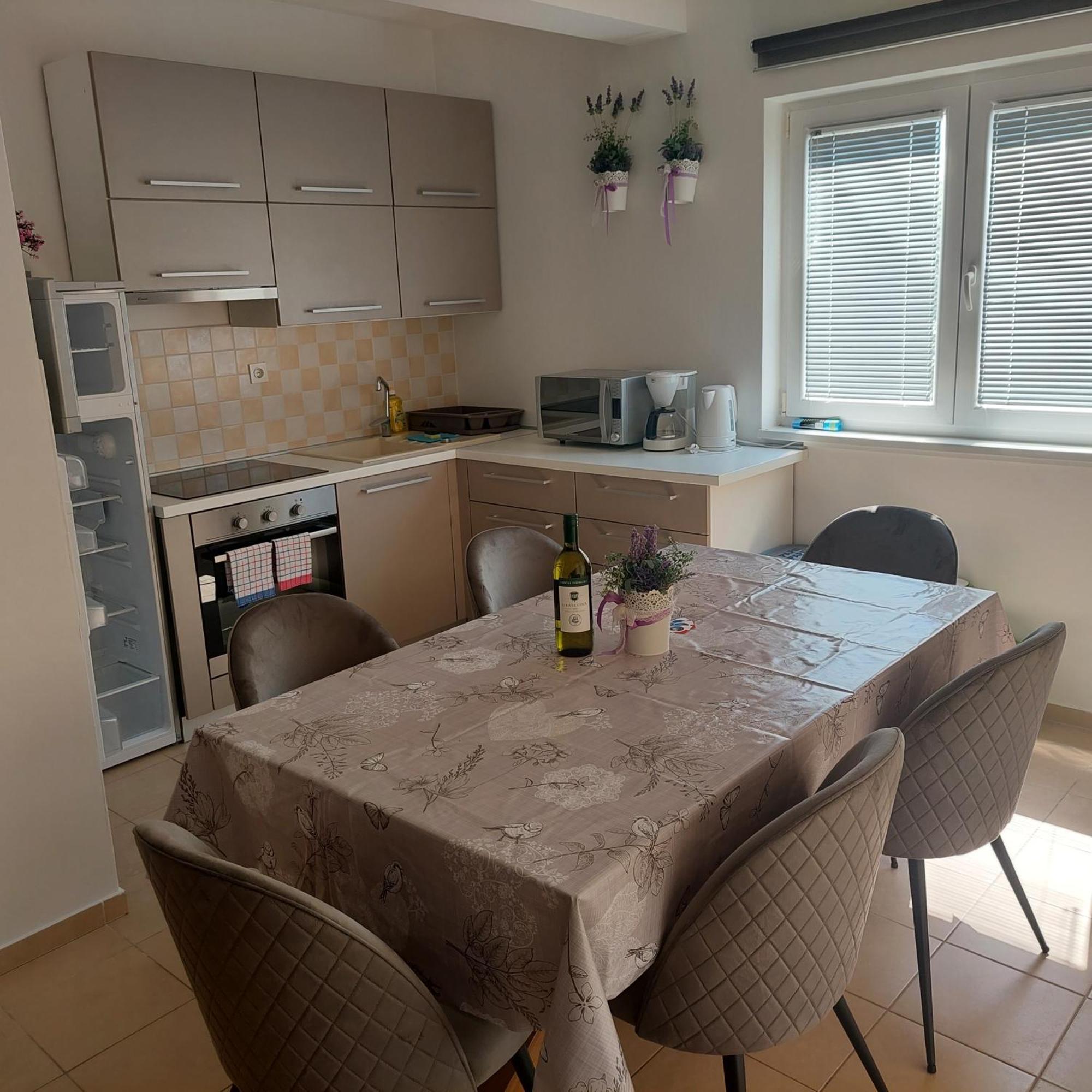 Apartmani Zec Šilo Exteriér fotografie